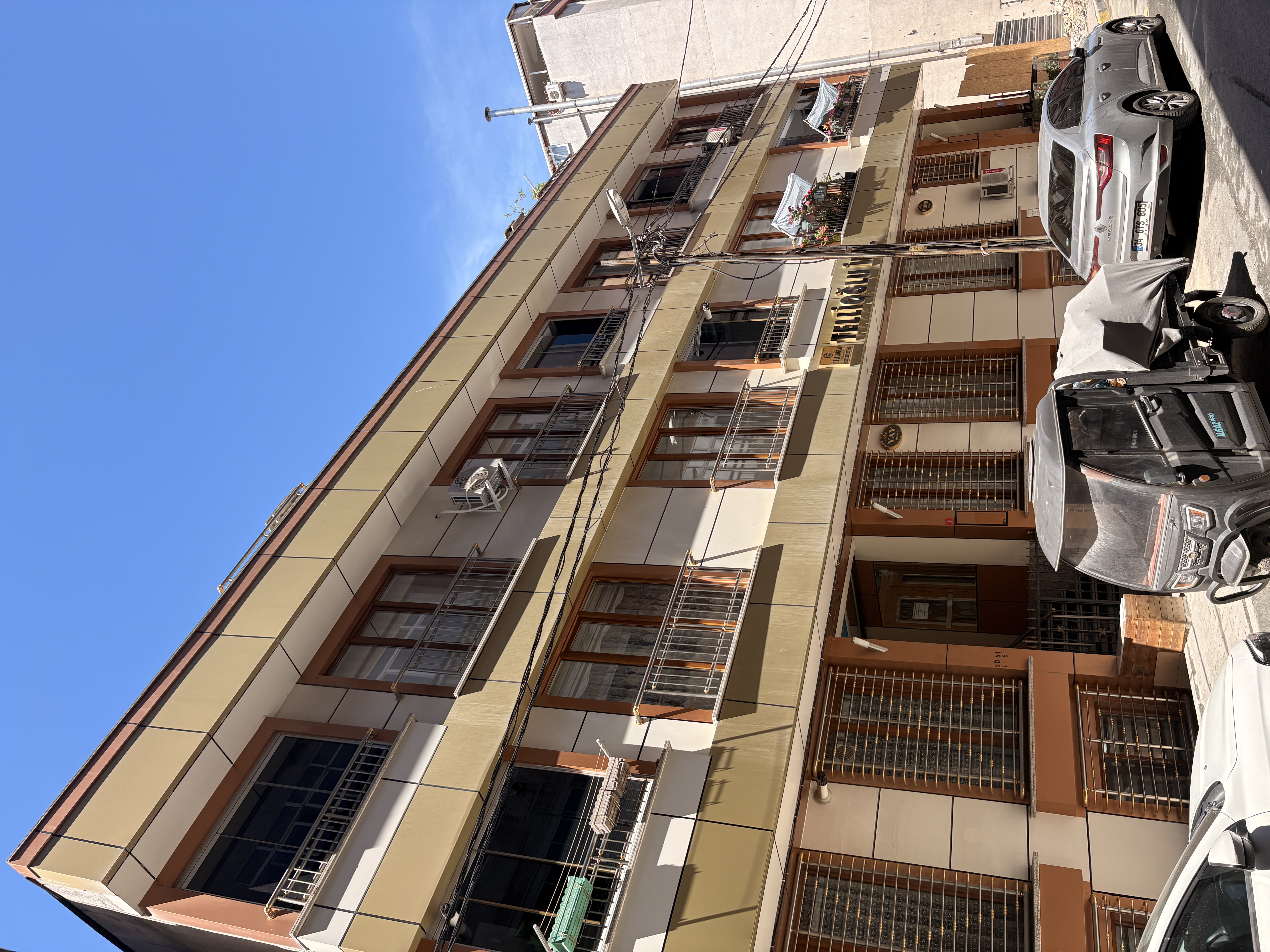Efetemiz ve Yay Apartmanları - Küçükçekmece İstanbul inşaat projesi